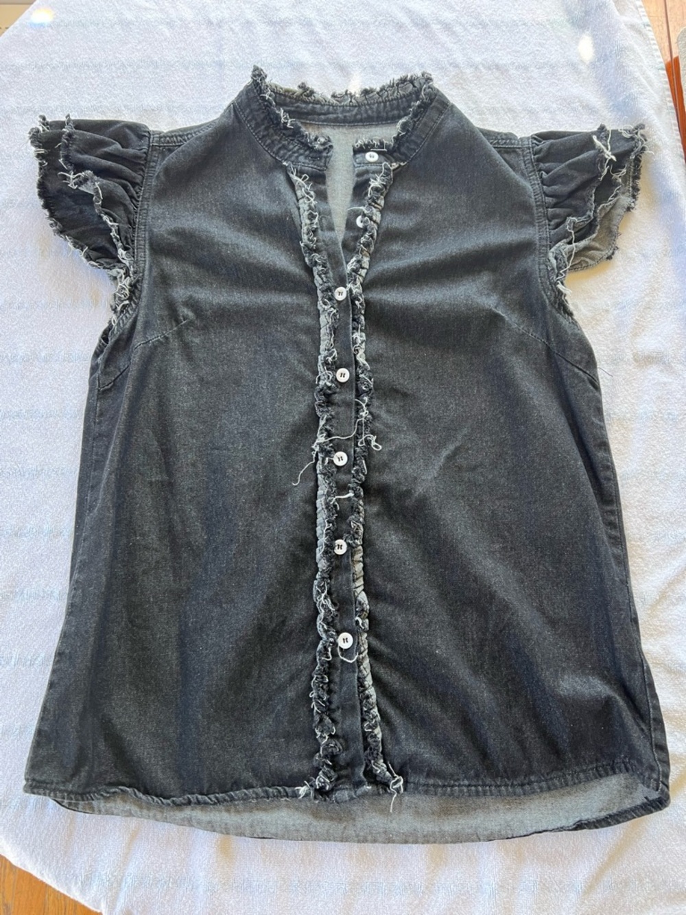 Washed Black Frayed Button-Front Women's Shirt​